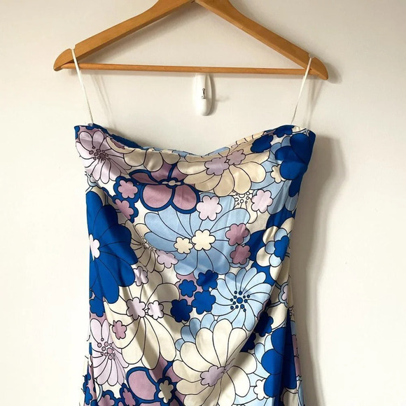 Zara Retro Floral Satin Effect Strapless Midi Dress NWT Blue White Purple Small - Picture 13 of 16